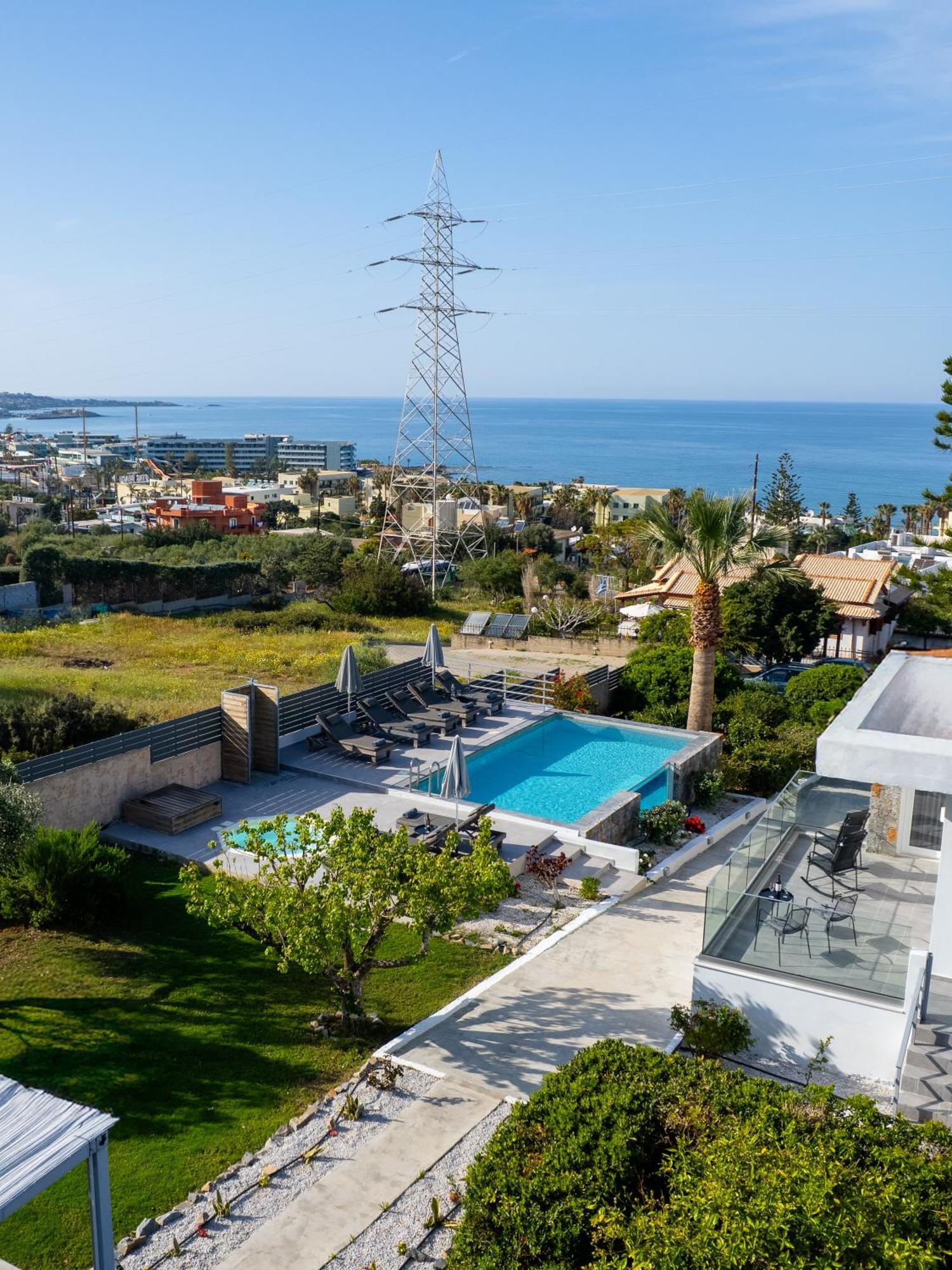 Queen'S Gem Luxury Villa - Heated Jacuzzi & Pool Limenas Chersonisou Exterior foto